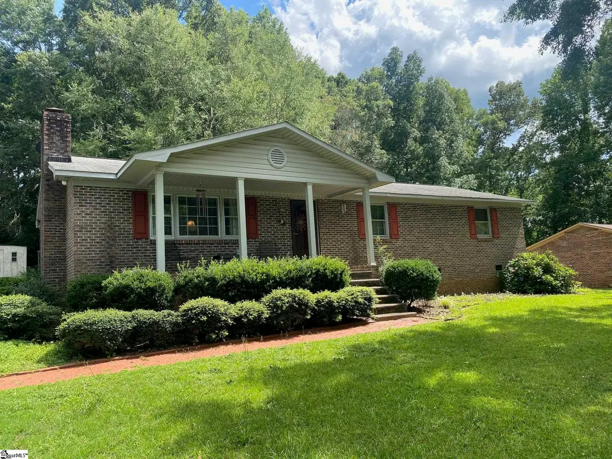 110 Kingston Drive, Laurens, SC 29360 - #1