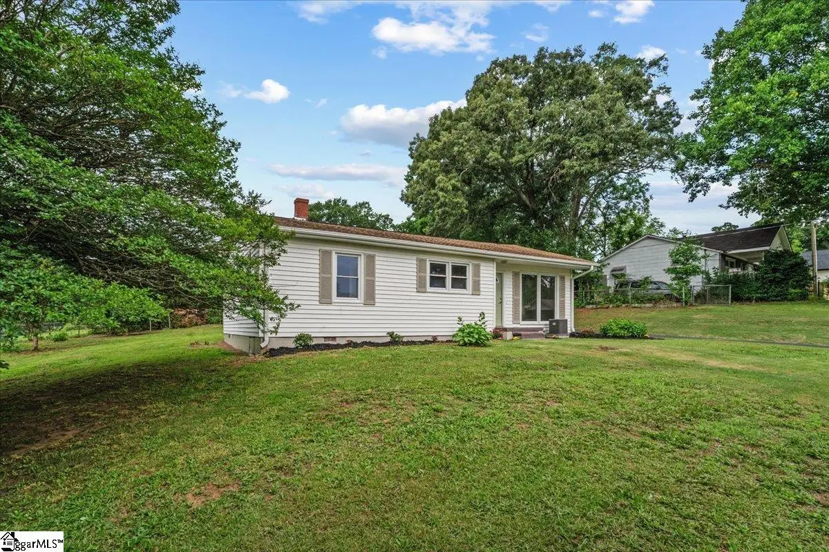 108 Valley Drive, Greer, SC 29651 - #1