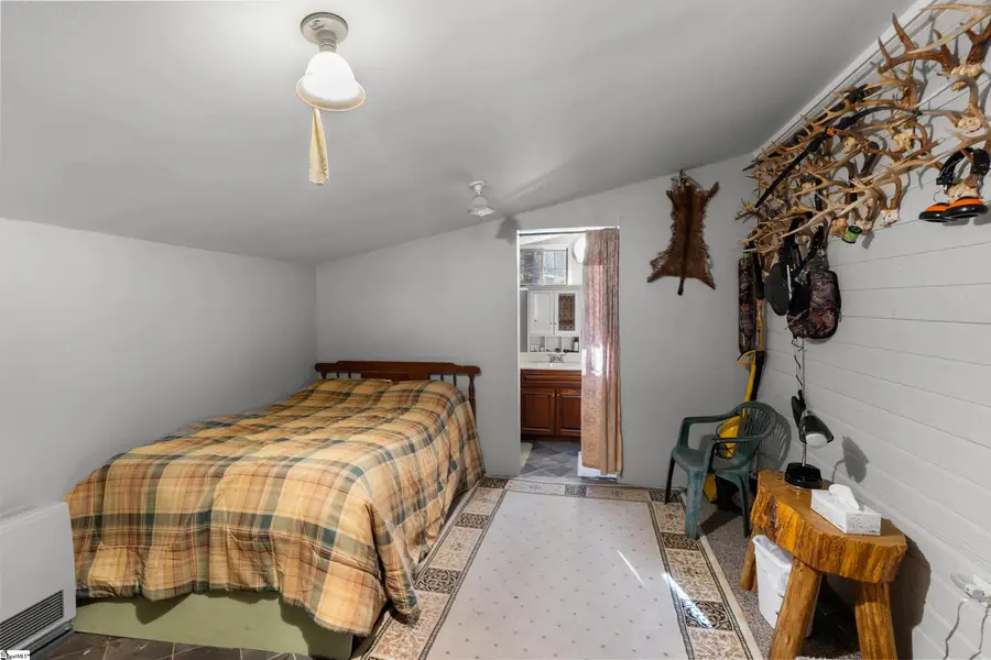 413 Edisto. Road, Gray Court, SC 29645 - #2