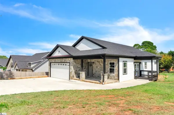 57 Pamela Drive, Greenville, SC 29611