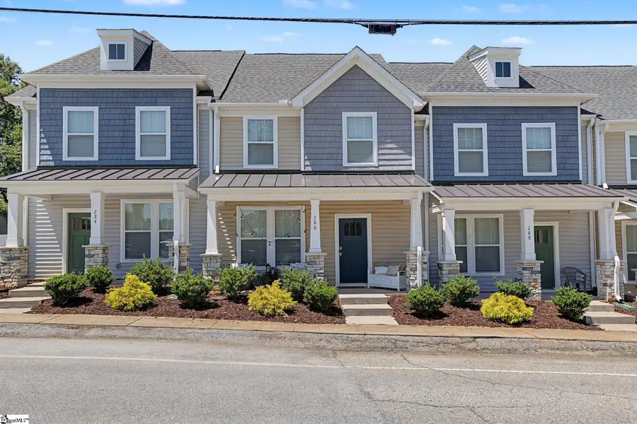 284 E Hayne Street, Woodruff, SC 29388 - #3