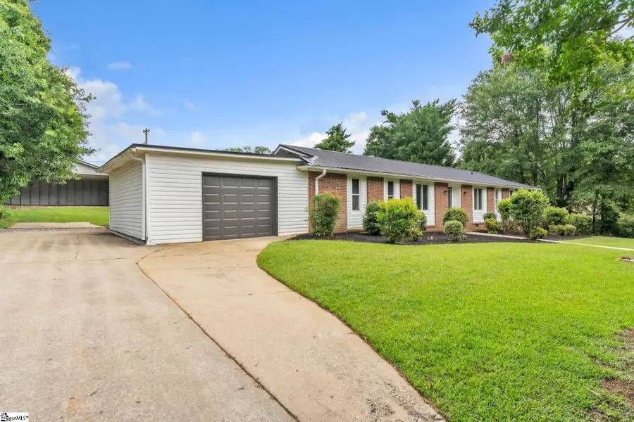 107 Carriage Lane, Simpsonville, SC 29681 - #2