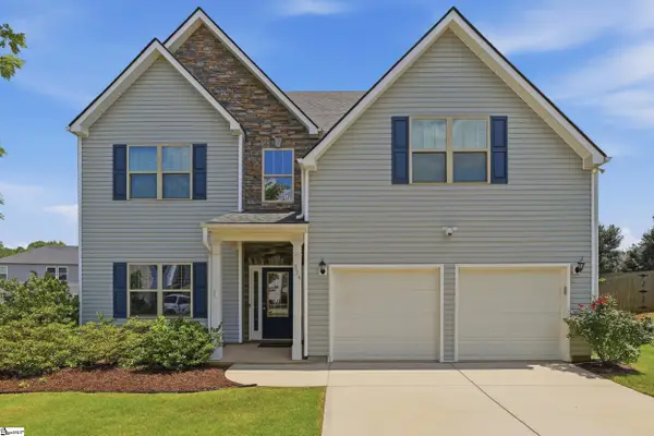 324 Lost Lake Drive, Simpsonville, SC 29681-8133