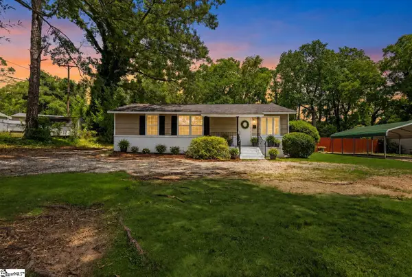 100 Whitener Avenue, Spartanburg, SC 29306
