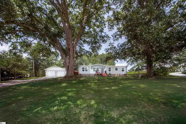 1059 Belle Shoals Road, Pickens, SC 29671