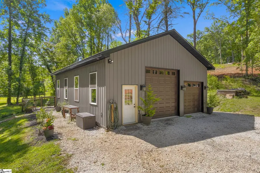 3306 Moorefield Memorial Highway, Pickens, SC 29671 - #3