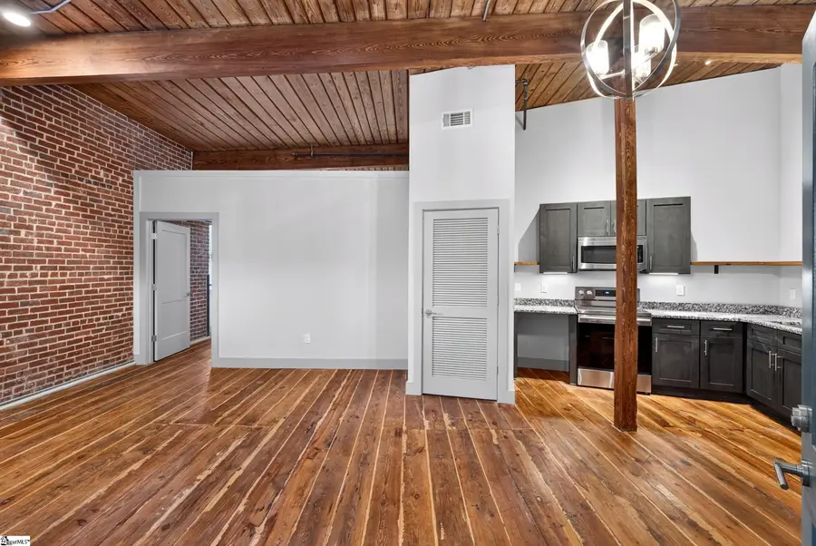 806 Green Avenue #UNIT 204, Greenville, SC 29605 - #3