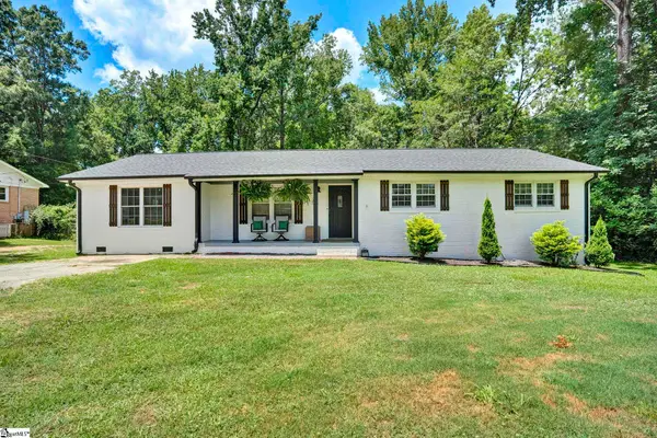 273 Sunset Boulevard, Clinton, SC 29325