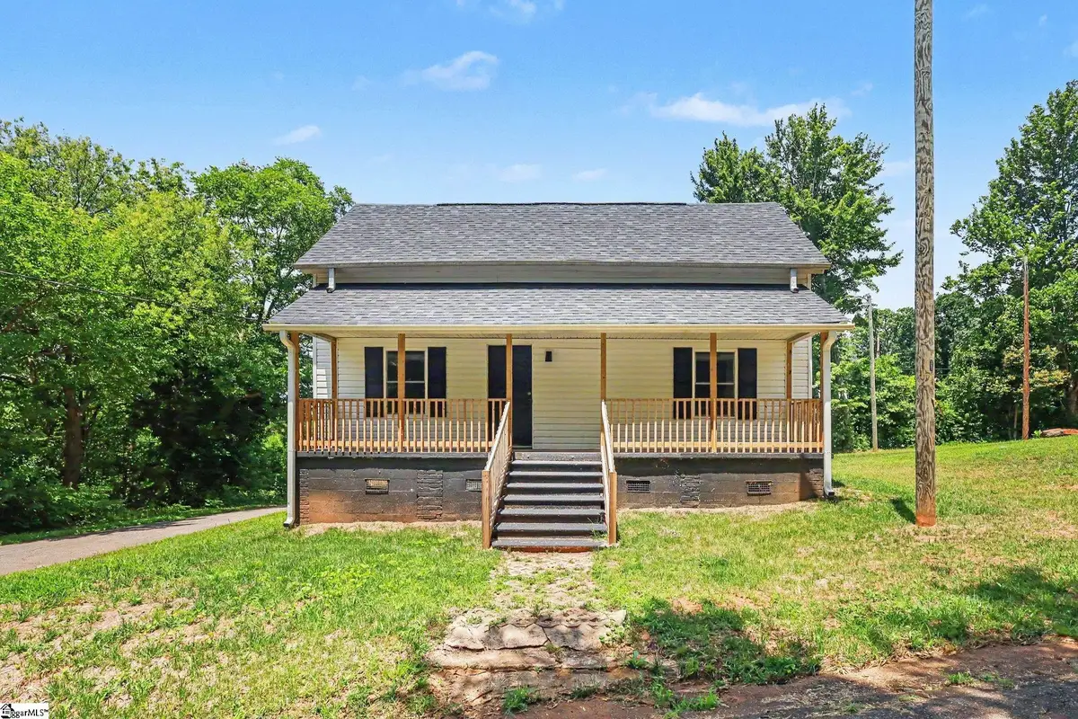 586 Hickory Drive, Startex, SC 29377 - #1