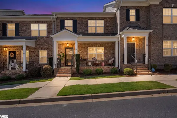 32 Peckham Street, Greenville, SC 29607