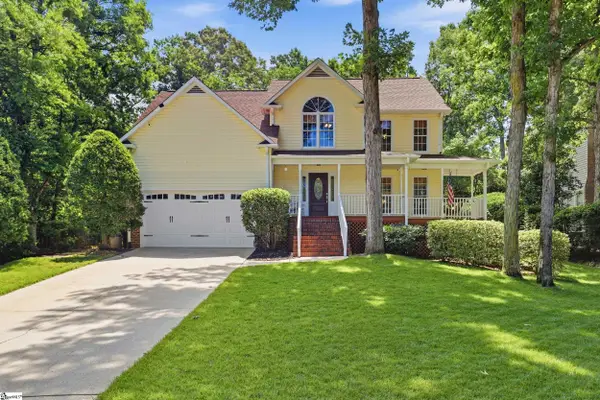 3 Cutting Horse Court, Simpsonville, SC 29680