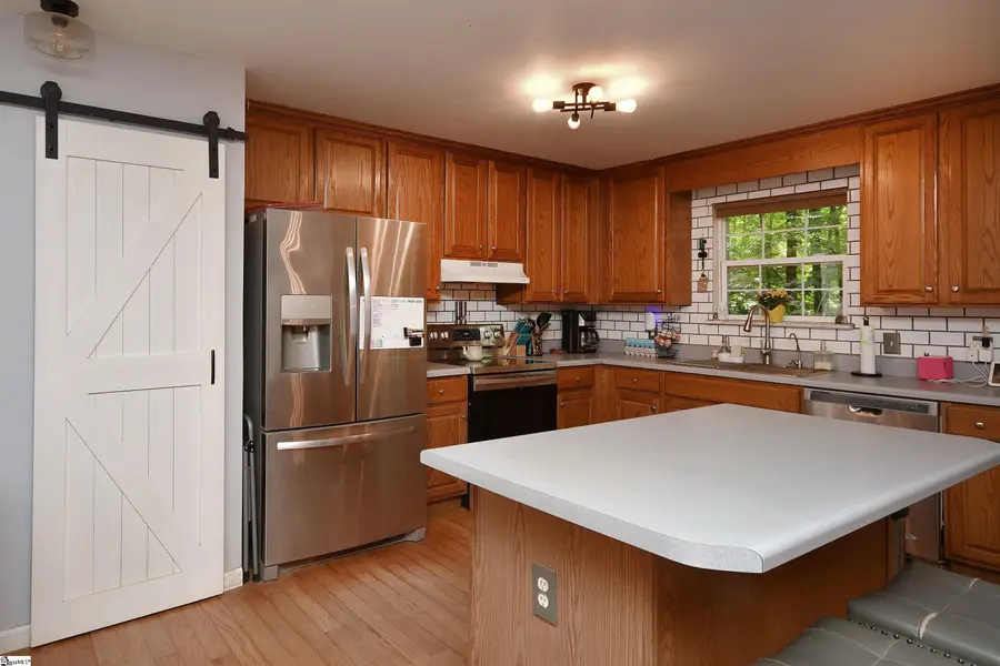 450 Waspnest Road, Wellford, SC 29385 - #3