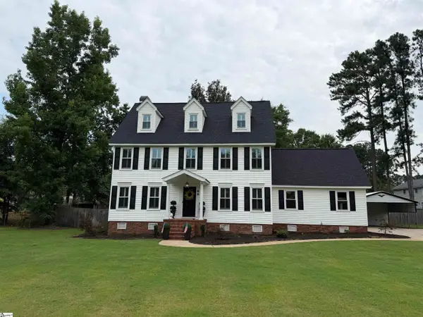 66 Cain Road, Laurens, SC 29360