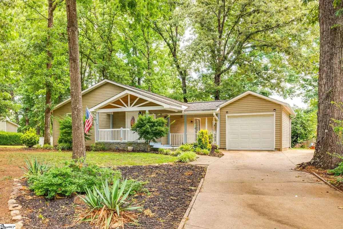 6 Woodharbor Drive, Taylors, SC 29687 - #1