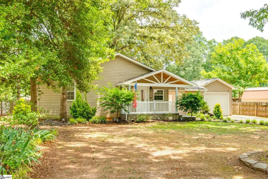 6 Woodharbor Drive, Taylors, SC 29687 - #3