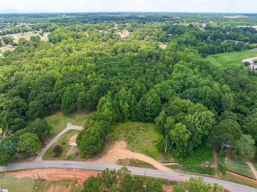 270 4th Street, Boiling Springs, SC 29316 - #3