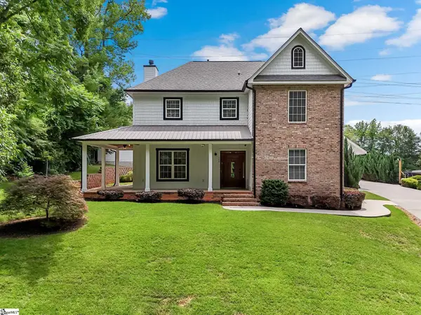 204 Crestwood Drive, Greenville, SC 29609