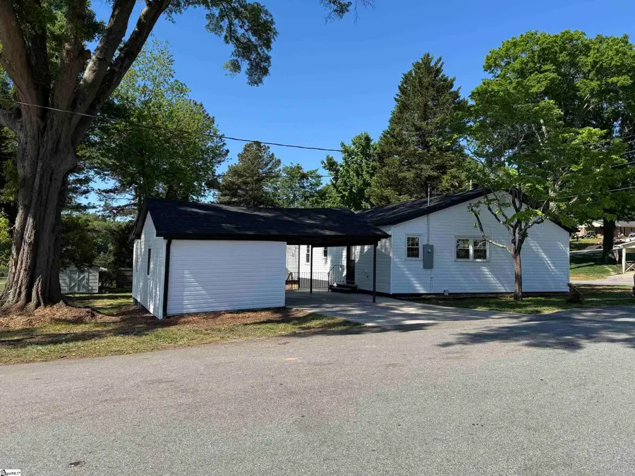 401 Thompson Street, Gaffney, SC 29340-3758 - #3