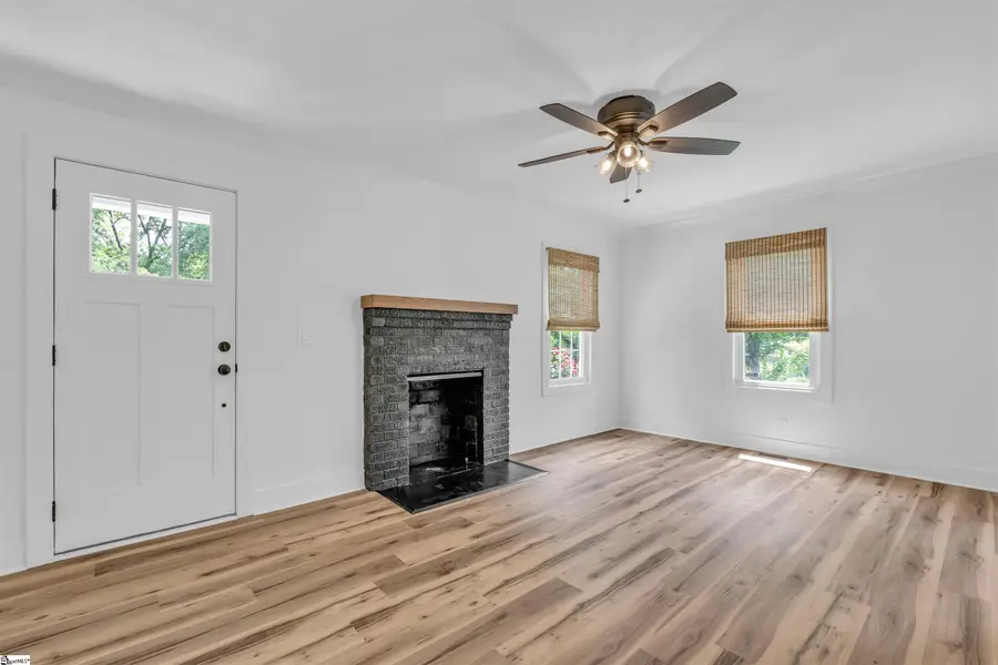 126 E Wilburn Avenue, Greenville, SC 29611 - #2