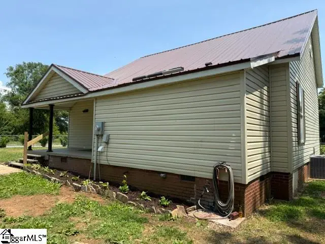 213 Magnolia Street, Clinton, SC 29325 - #3