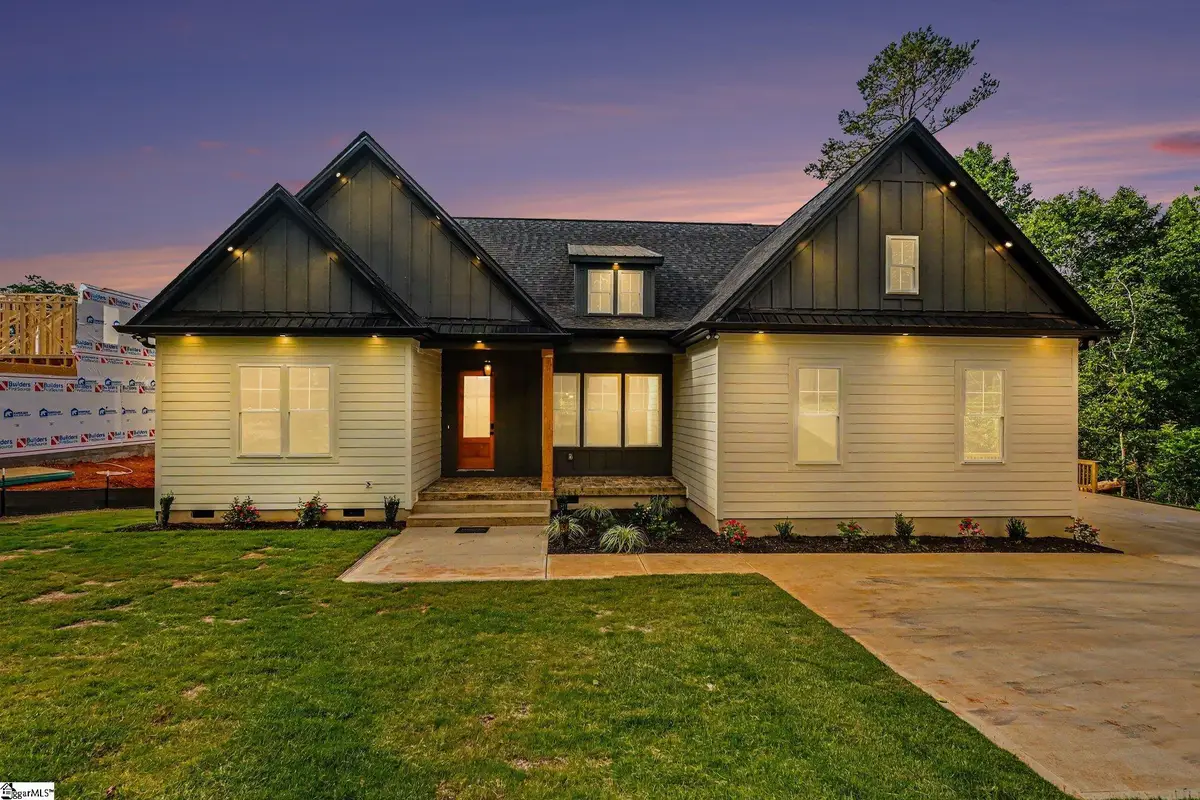 197 Old Farrs Bridge Road, Greenville, SC 29611 - #1