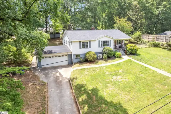 5 Jones Circle, Greenville, SC 29617