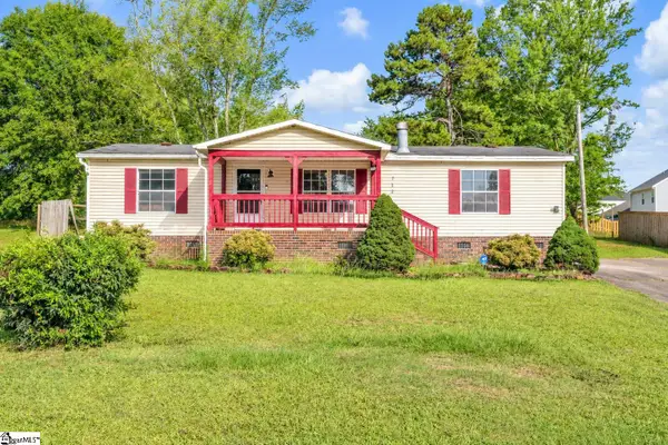 362 Edwards Road, Duncan, SC 29334