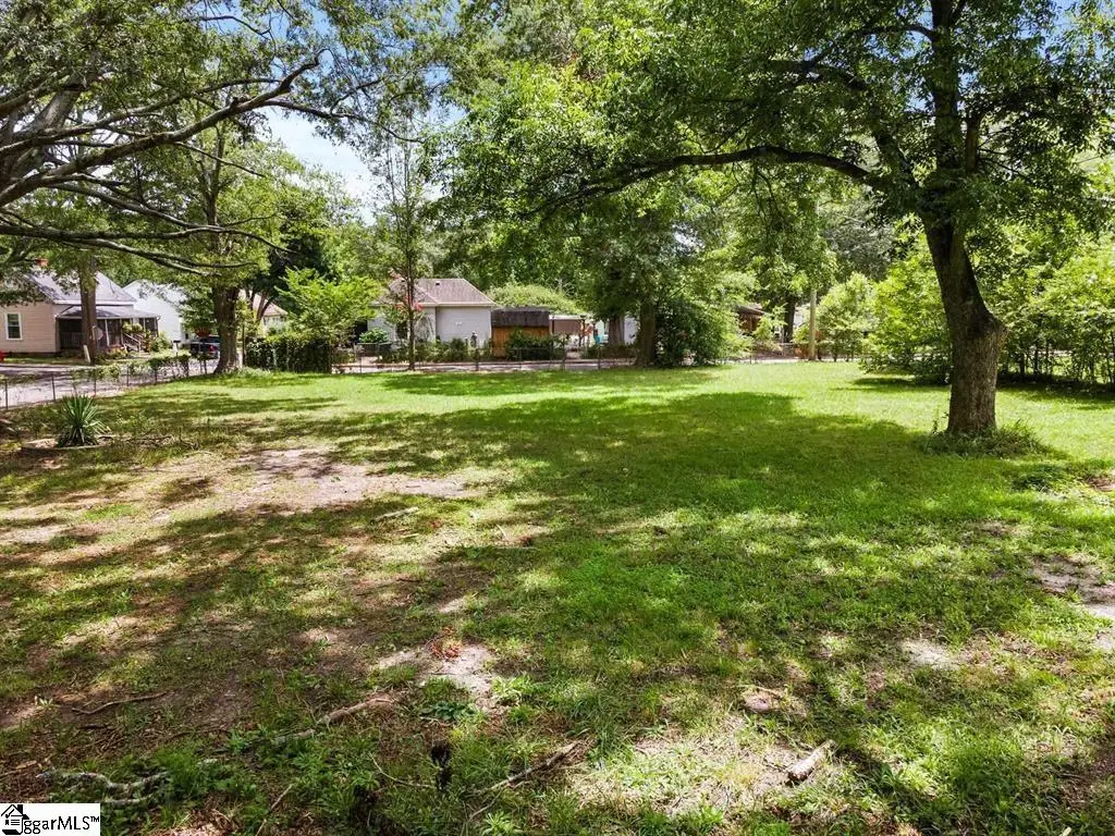 235 Oak Street, Clinton, SC 29325 - #1