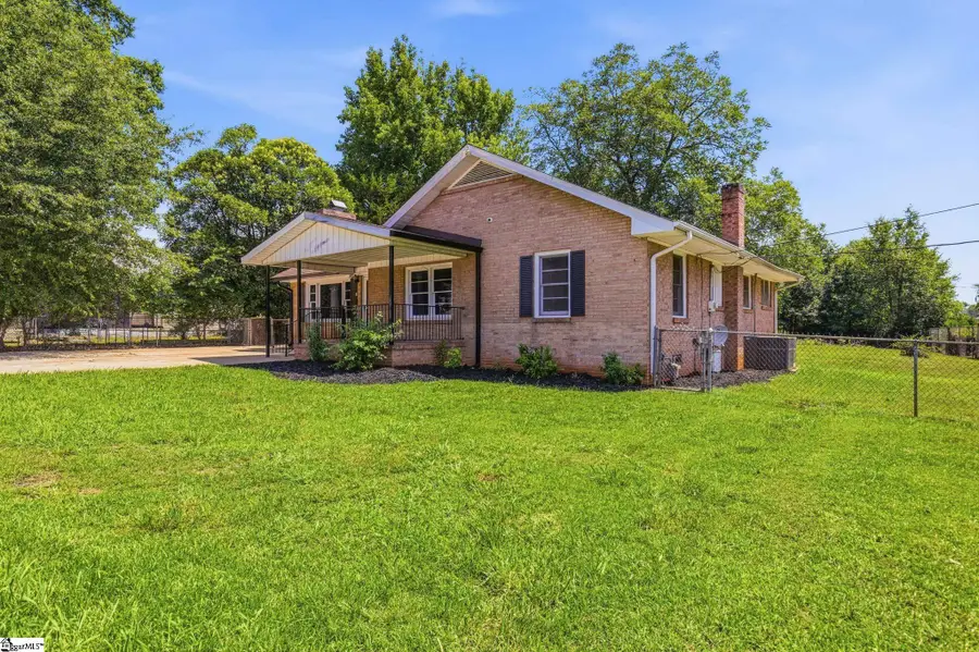 8 Bainbridge Drive, Greenville, SC 29611 - #2