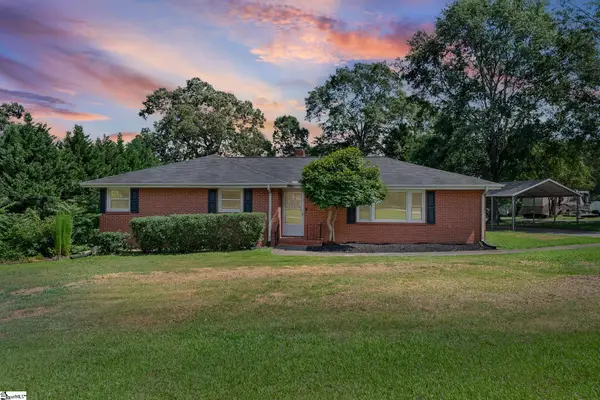 202 Central Avenue, Mauldin, SC 29662