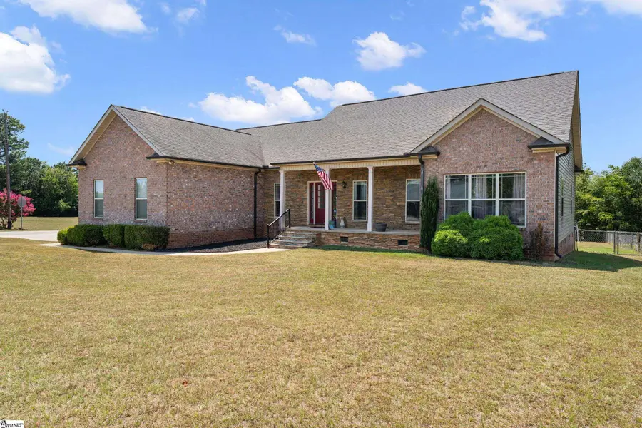4401 Parris Bridge Road, Boiling Springs, SC 29316 - #3