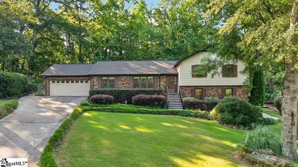 219 Oakwood Court, Greenville, SC 29607