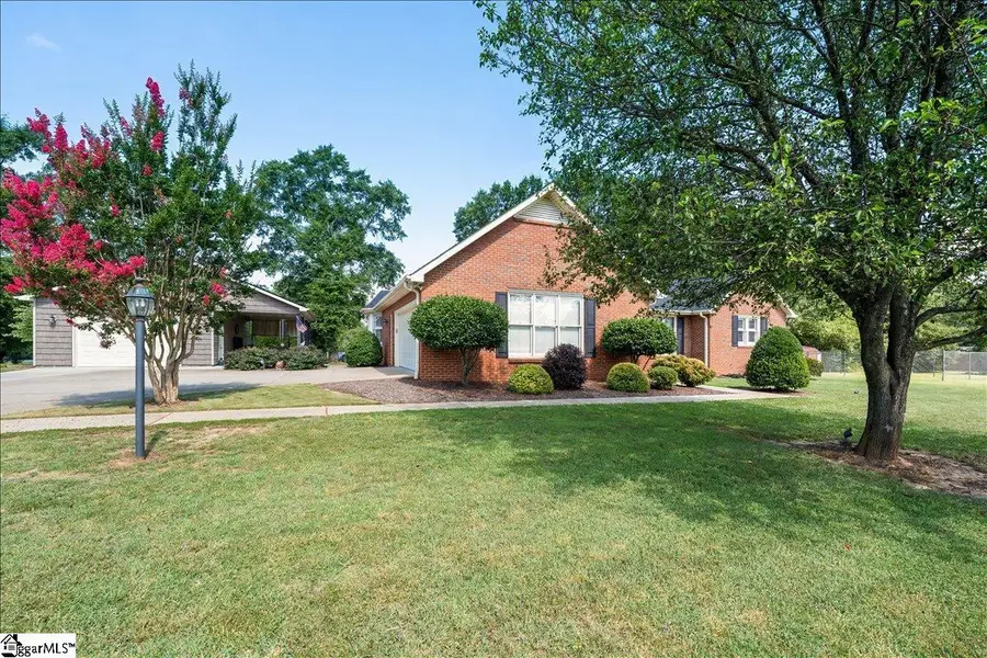 1 Oakridge Court, Anderson, SC 29621 - #3