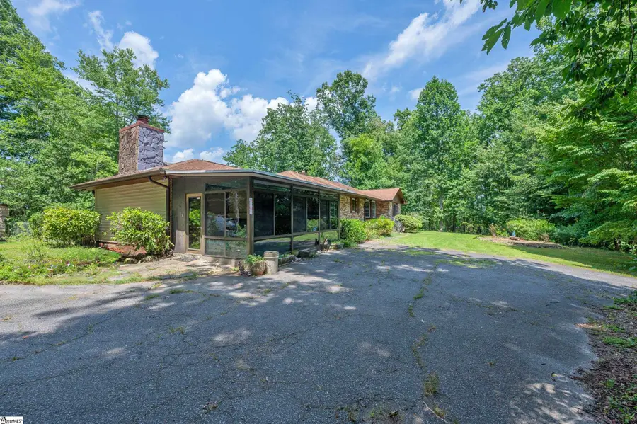 116 Sycamore Drive, Marietta, SC 29661 - #2