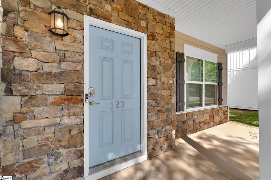 123 Carruth Street, Simpsonville, SC 29680 - #2