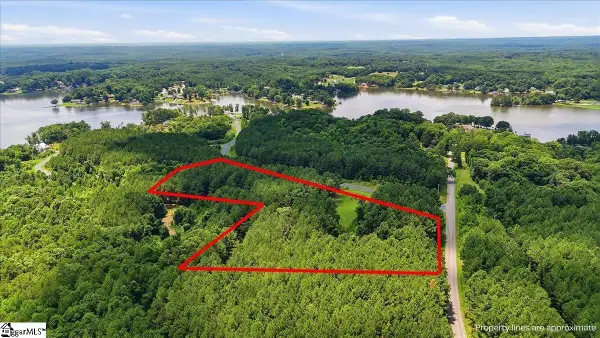 31 Waterside Point, Abbeville, SC 29620