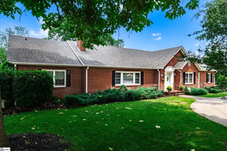 303 North Avenue, Greer, SC 29650 - #3