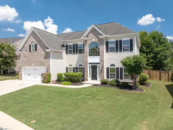 252 Raven Falls Lane, Simpsonville, SC 29681