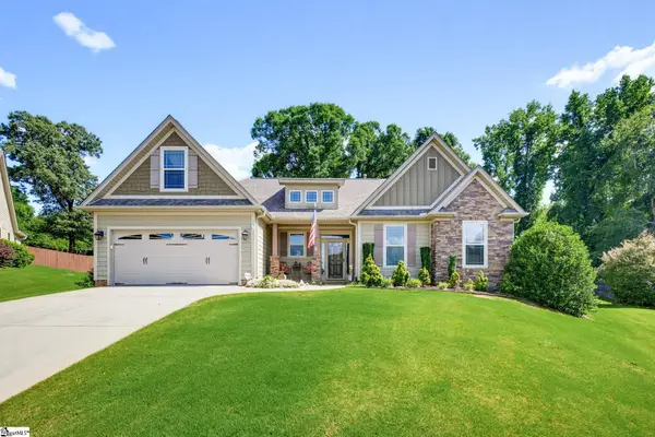 120 Hubbard Lane, Greer, SC 29651-1055