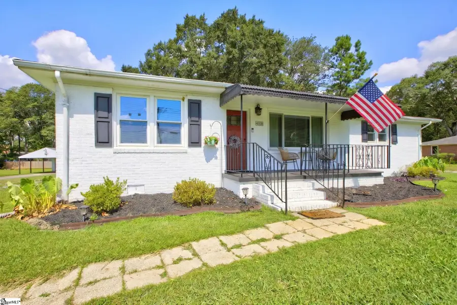 428 S Main Street, Simpsonville, SC 29681 - #2