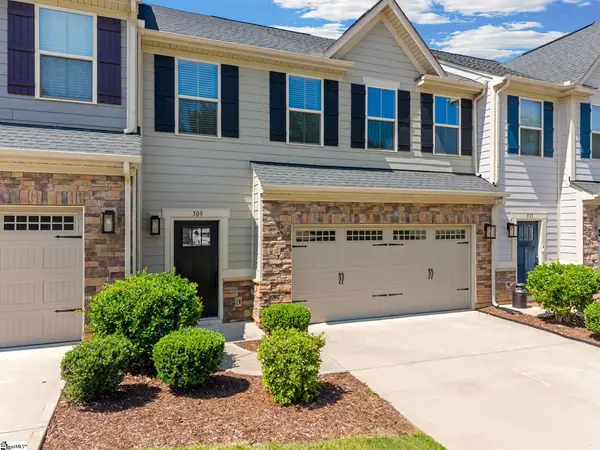 509 Martin Creek Drive, Simpsonville, SC 29680