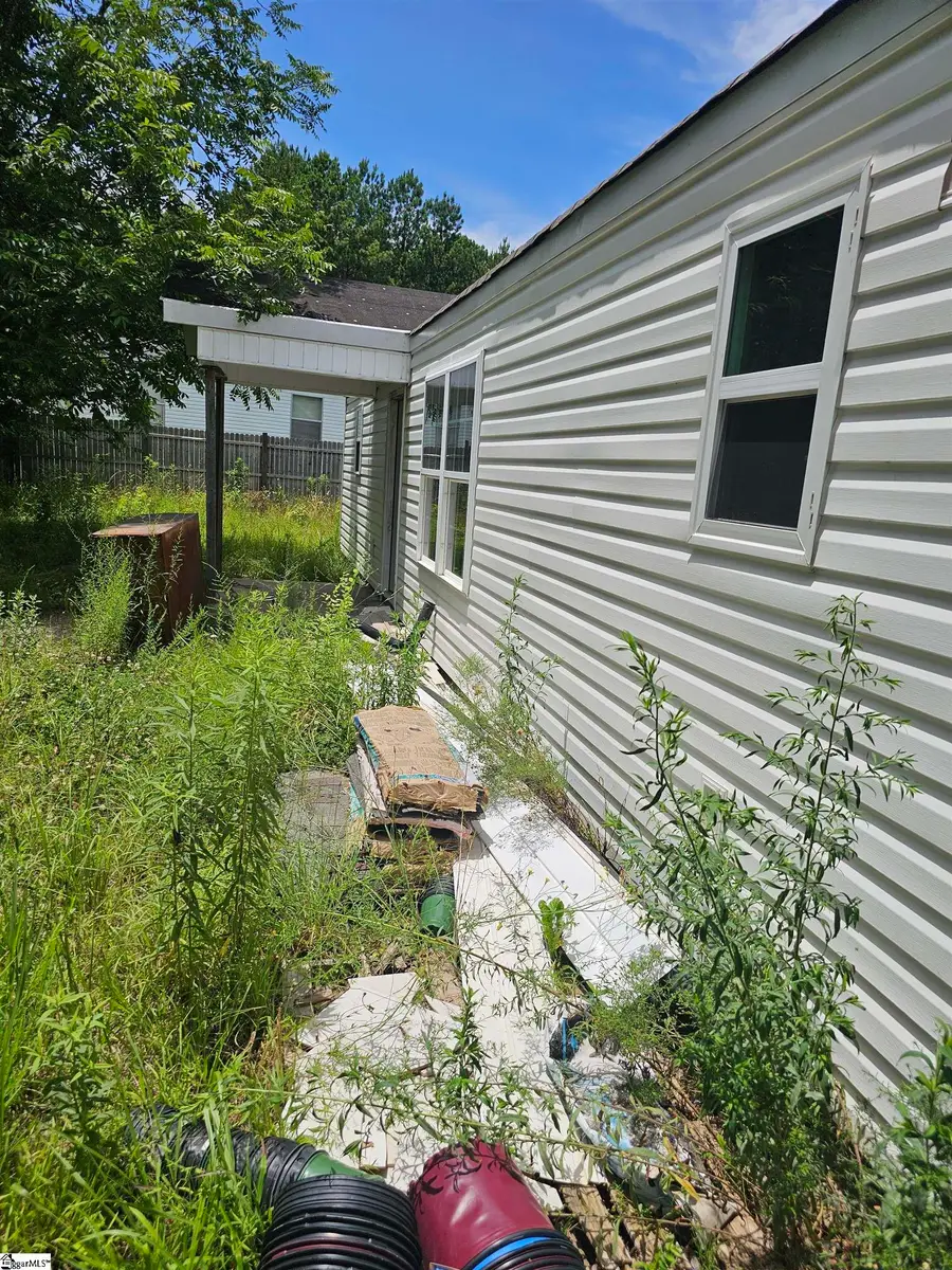 140 Colleton Lane, Clinton, SC 29325 - #3