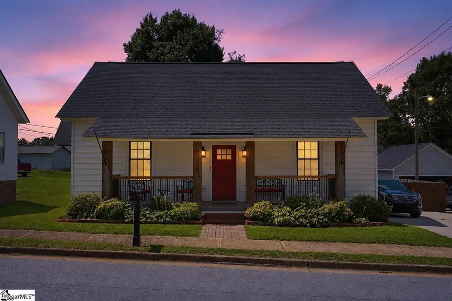 417 Pennsylvania Avenue, Greer, SC 29650 - #3