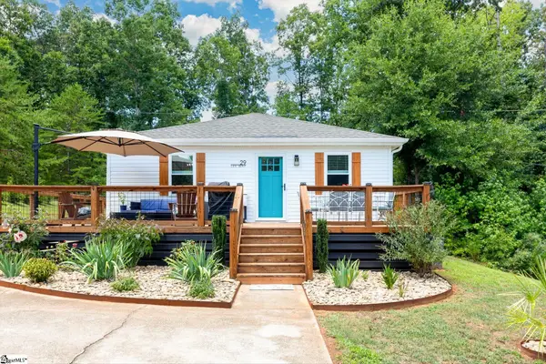 29 Lee Way, Taylors, SC 29687