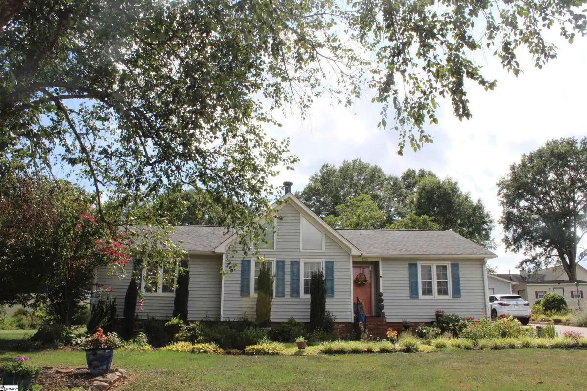 1170 Hanging Rock Road, Boiling Springs, SC 29316 - #1