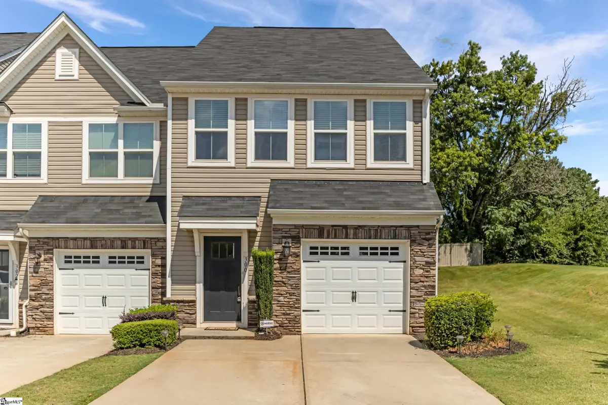 300 Huntingdale Place, Simpsonville, SC 29681 - #1