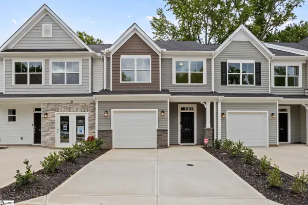 202 Spartina Court, Spartanburg, SC 29307