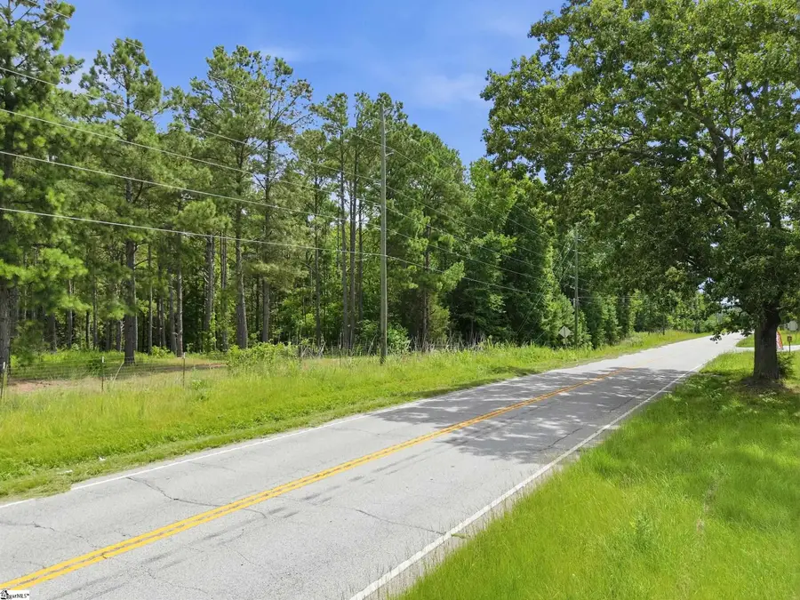 10450 Highway 76 W, Laurens, SC 29360 - #3