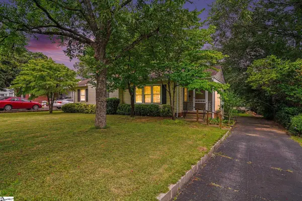 8 Bent Twig Drive, Greenville, SC 29605