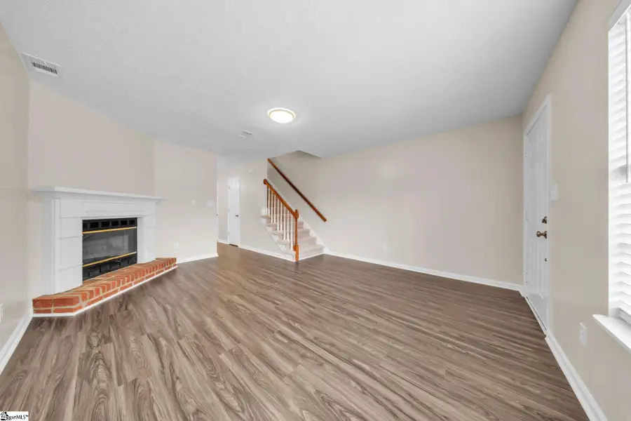 404 W Townes Court, Spartanburg, SC 29301 - #3